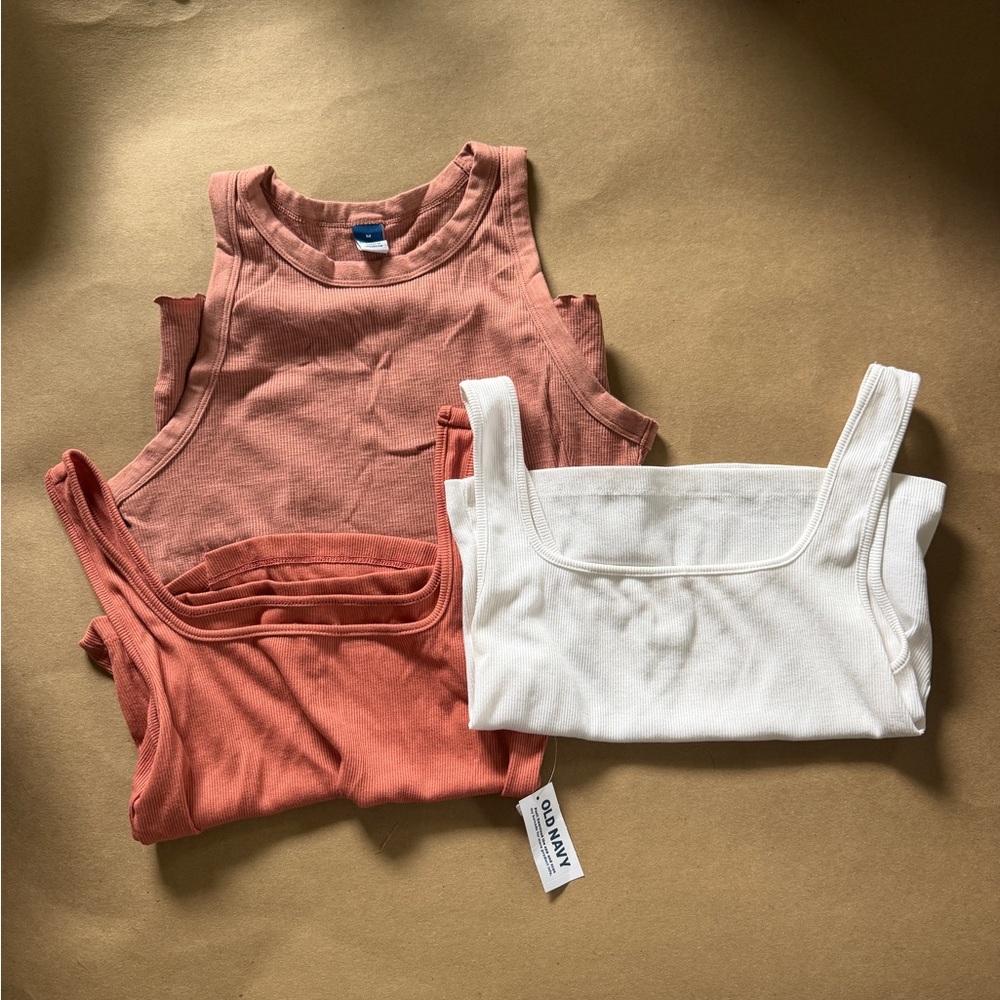 Old Navy Ribbed Tank Bundle in Coral, Rust & White